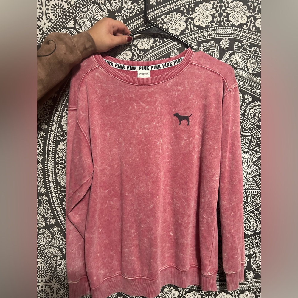 PINK SWEATSHIRT